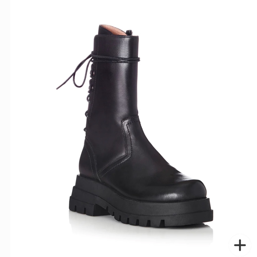 Alias Mea Dom Boot
